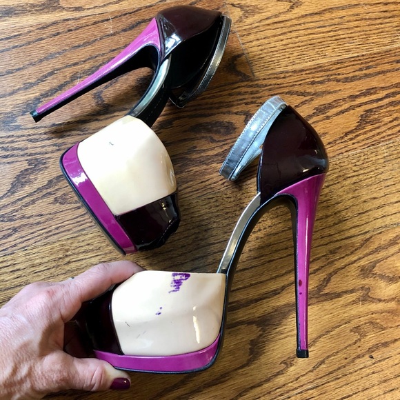 Giuseppe Zanotti d’Orsay Patent Platform Sandals - Picture 3 of 8